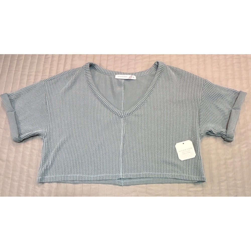 Altar'd State Womens Sage Green Ribbed V-Neck Cropped Top NWT Size XS
